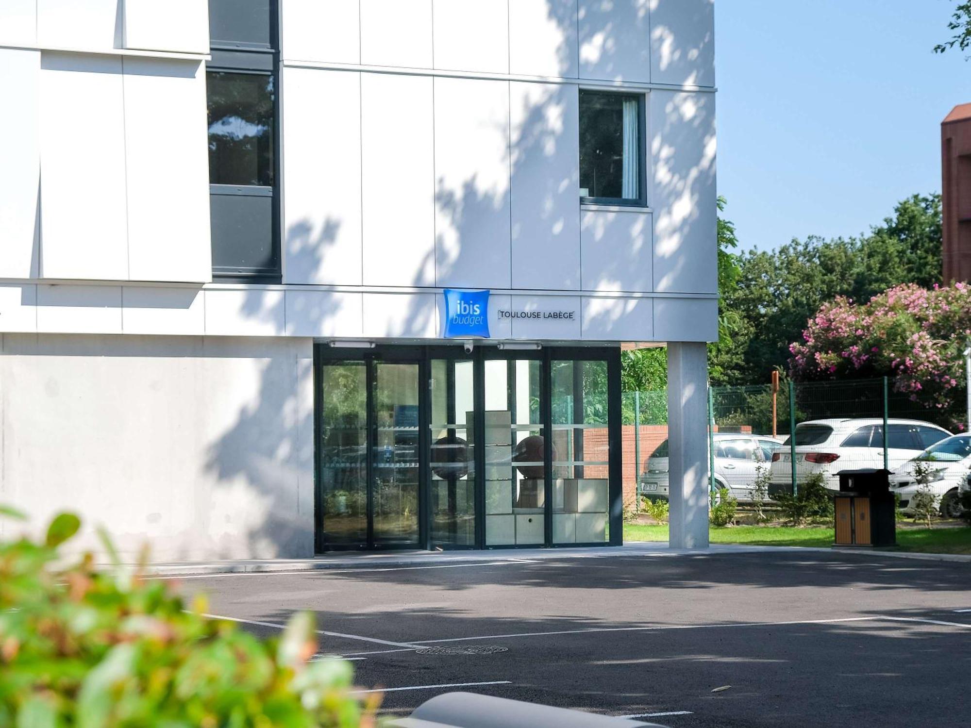 Ibis Budget Toulouse ลาแบจ ภายนอก รูปภาพ