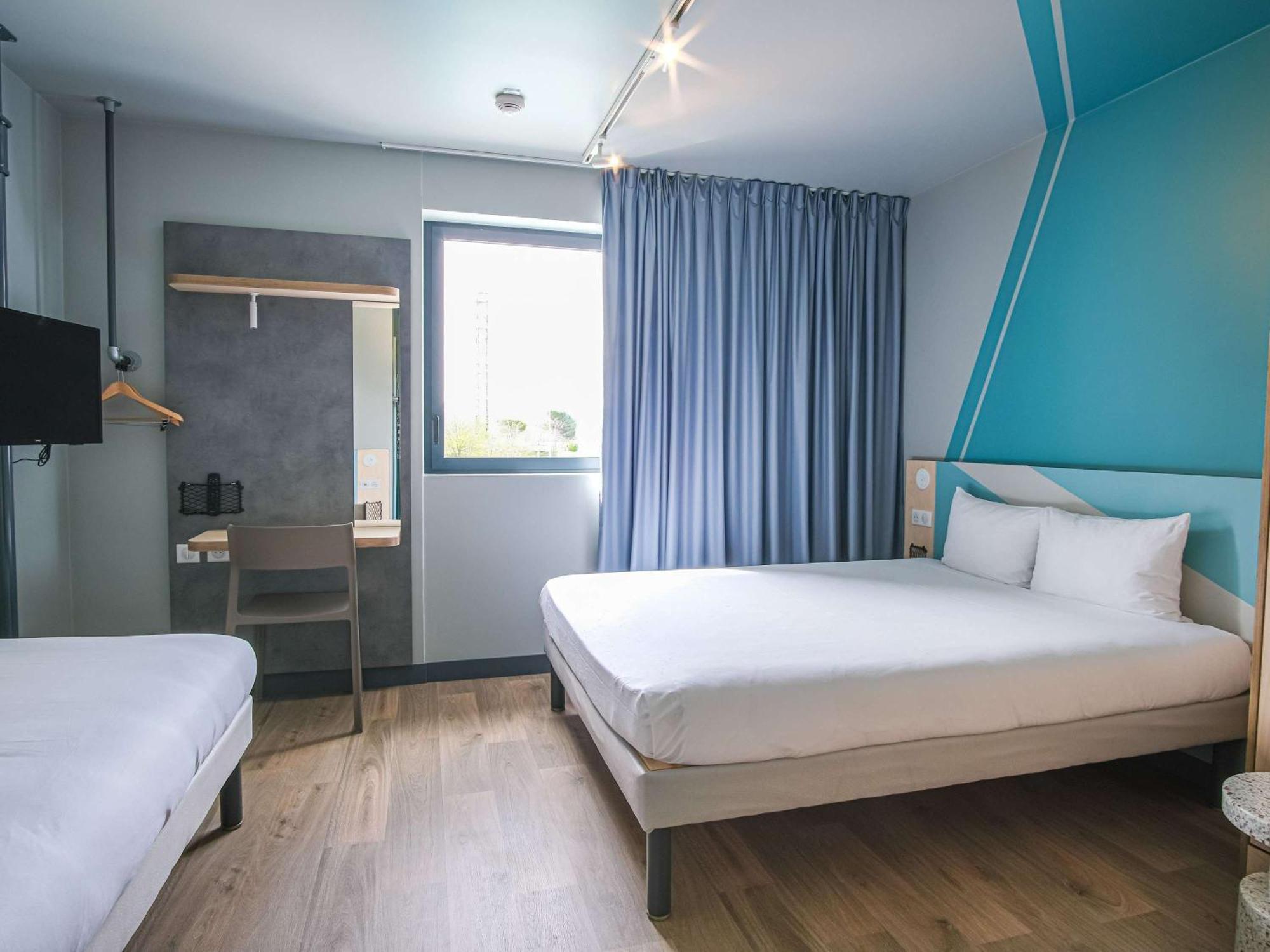 Ibis Budget Toulouse ลาแบจ ภายนอก รูปภาพ